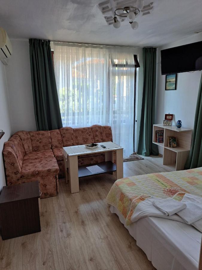 Guest House Liliya Sozopol Exterior foto